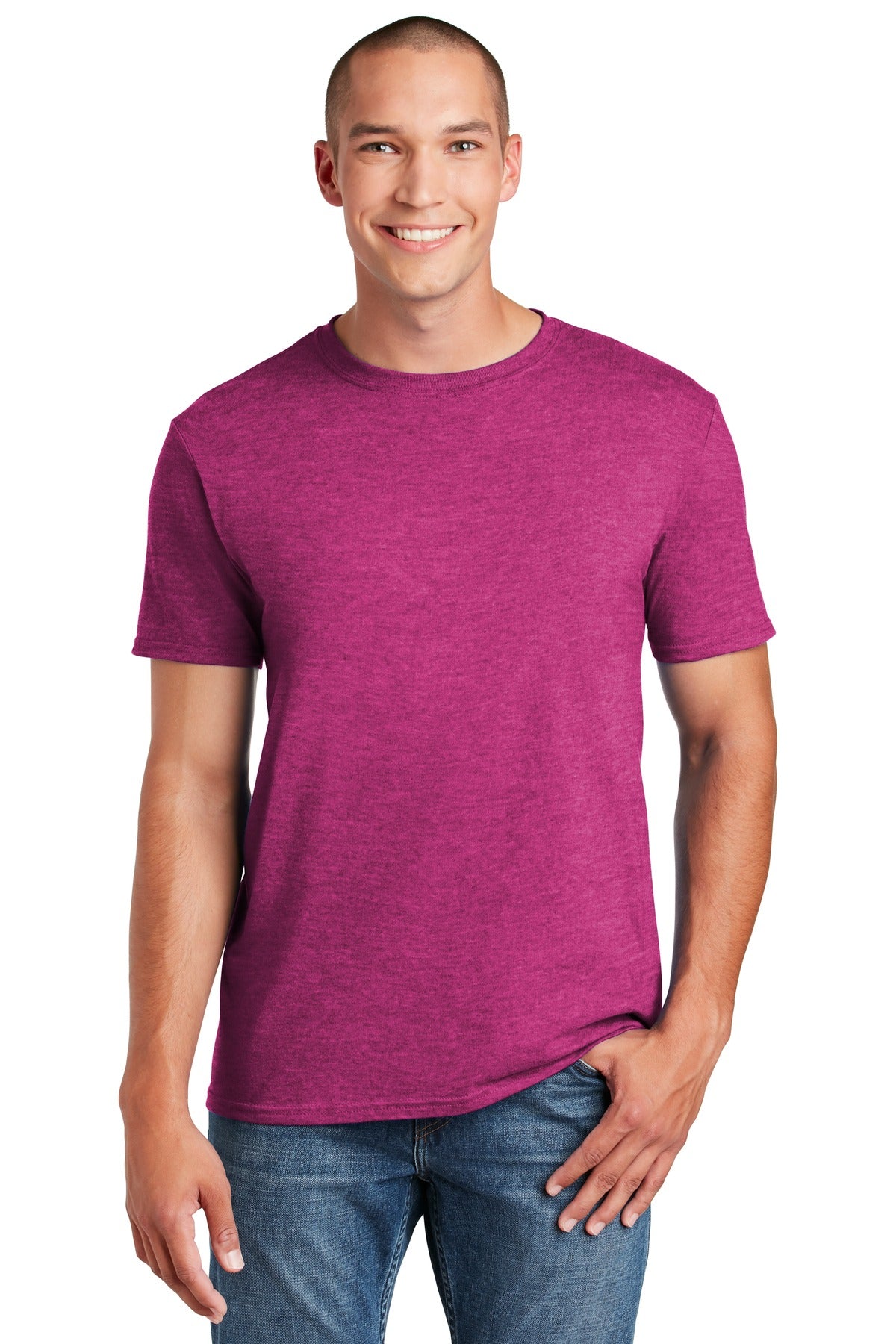 Gildan Softstyle T-Shirt 64000 front model image.