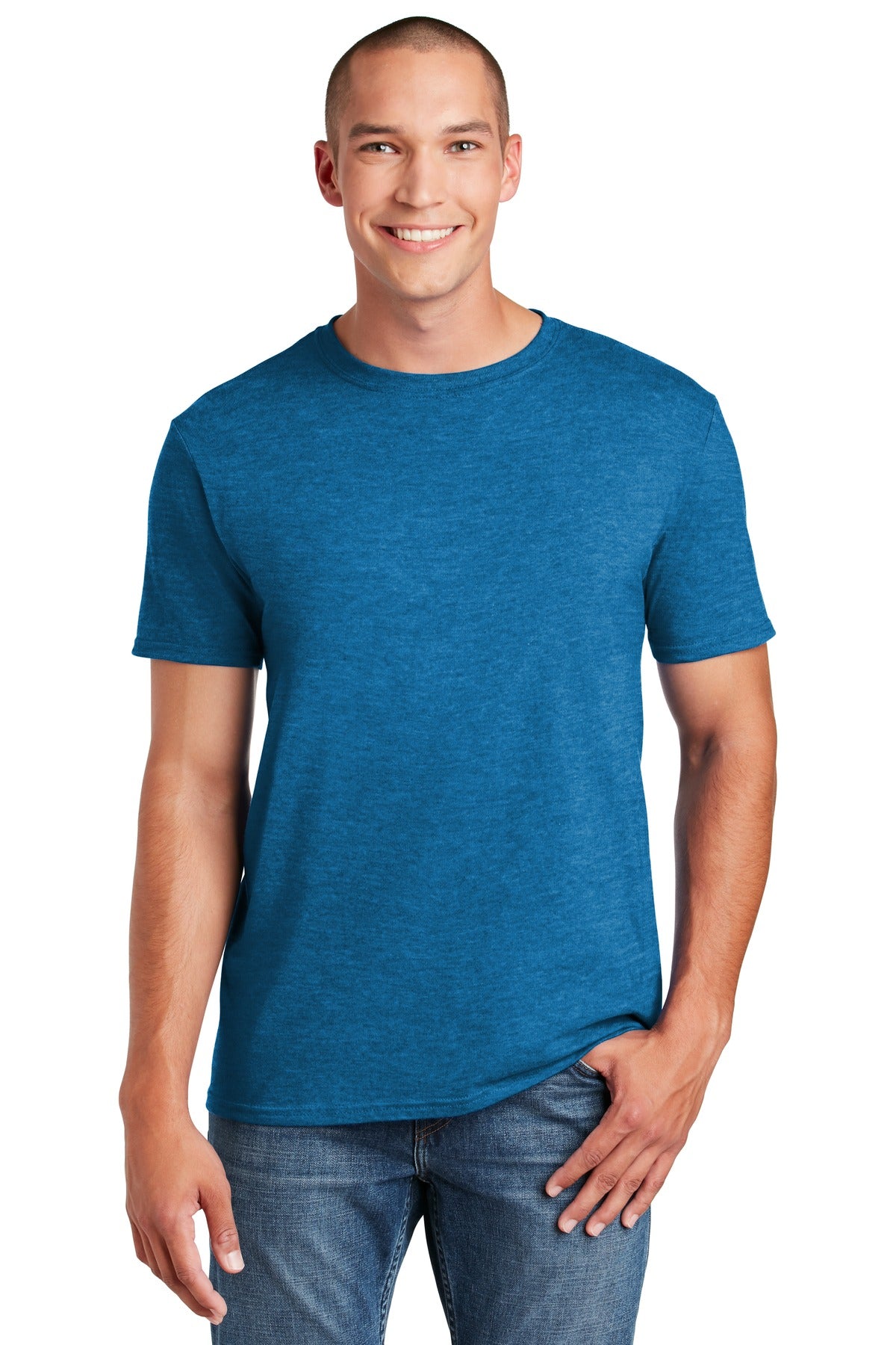Gildan Softstyle T-Shirt 64000 front model image.