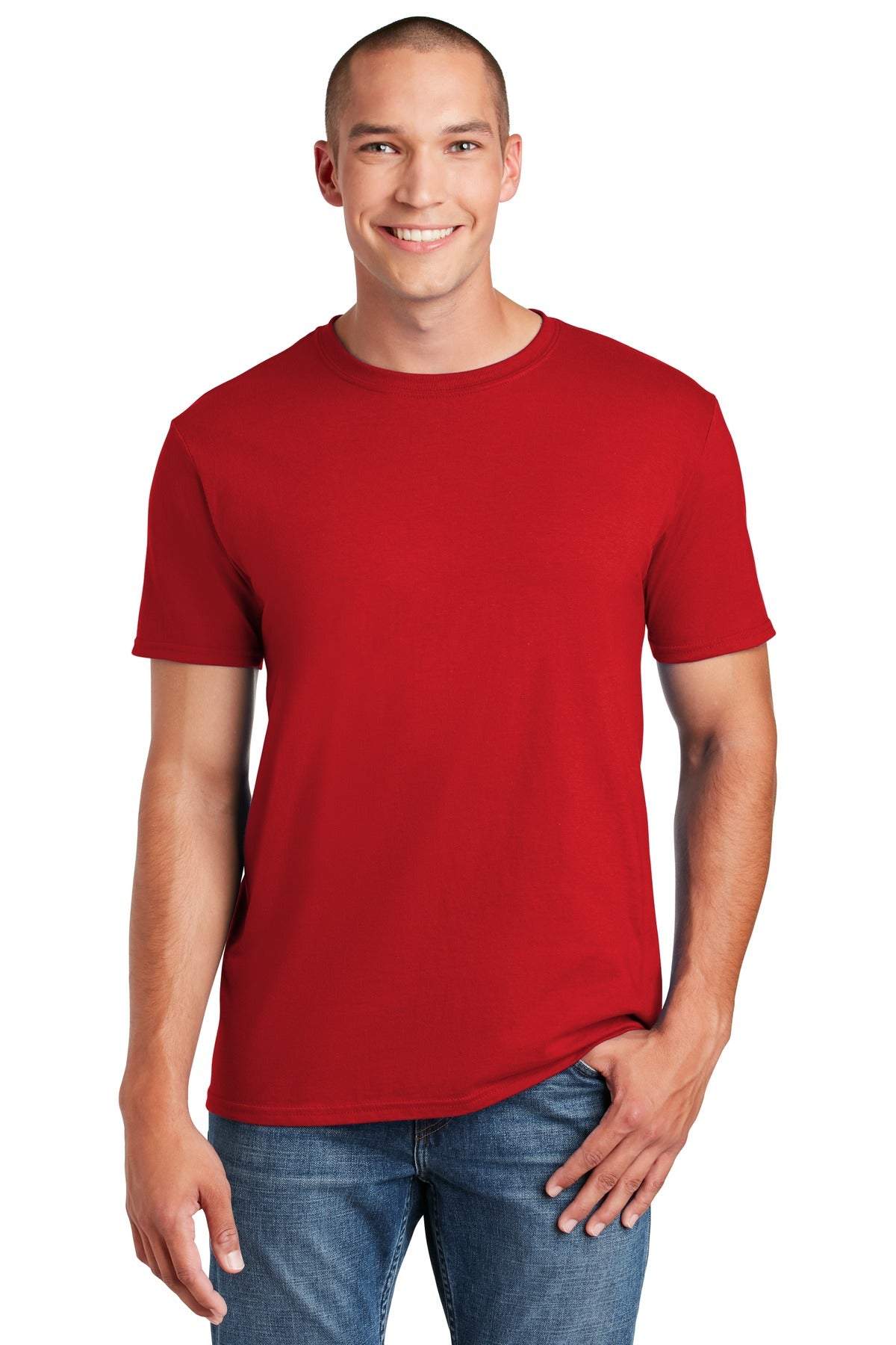 Gildan Softstyle T-Shirt 64000 front model image.