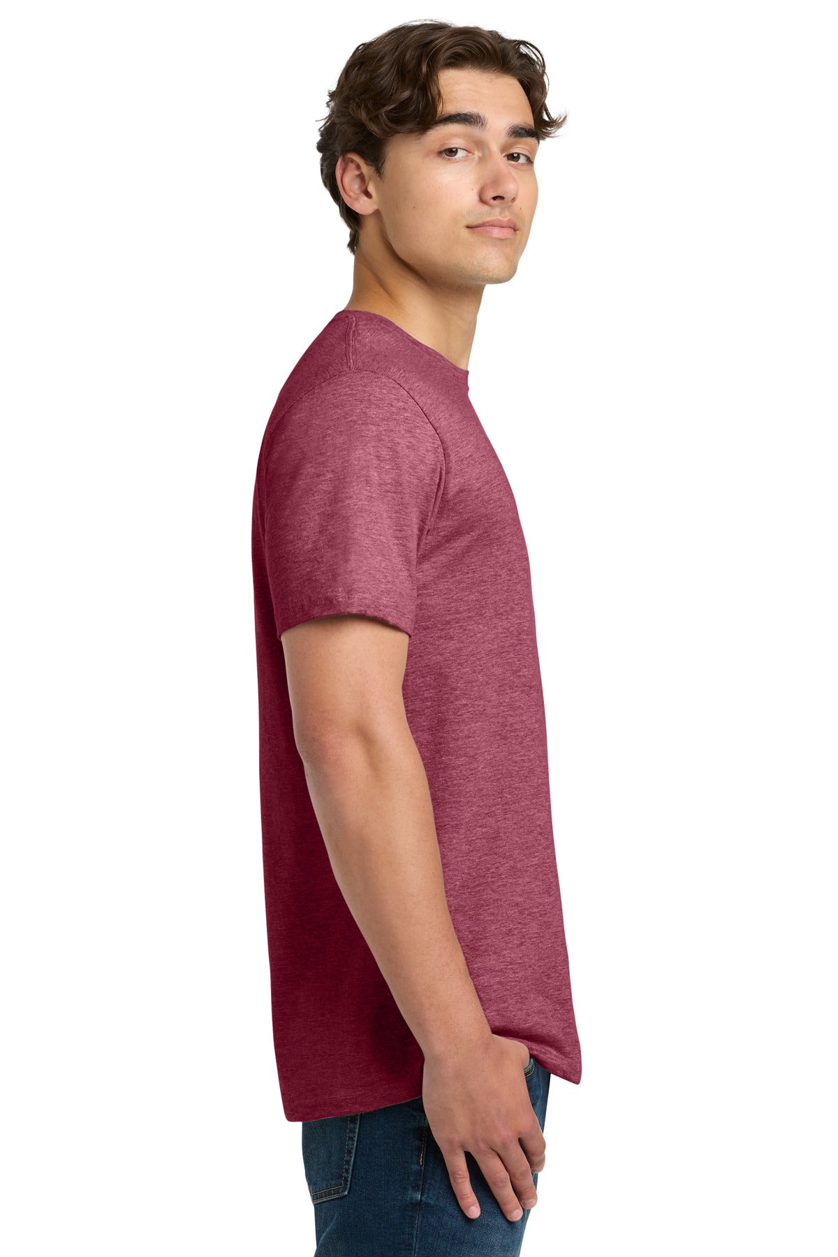 Gildan Softstyle T-Shirt 64000 side model image.
