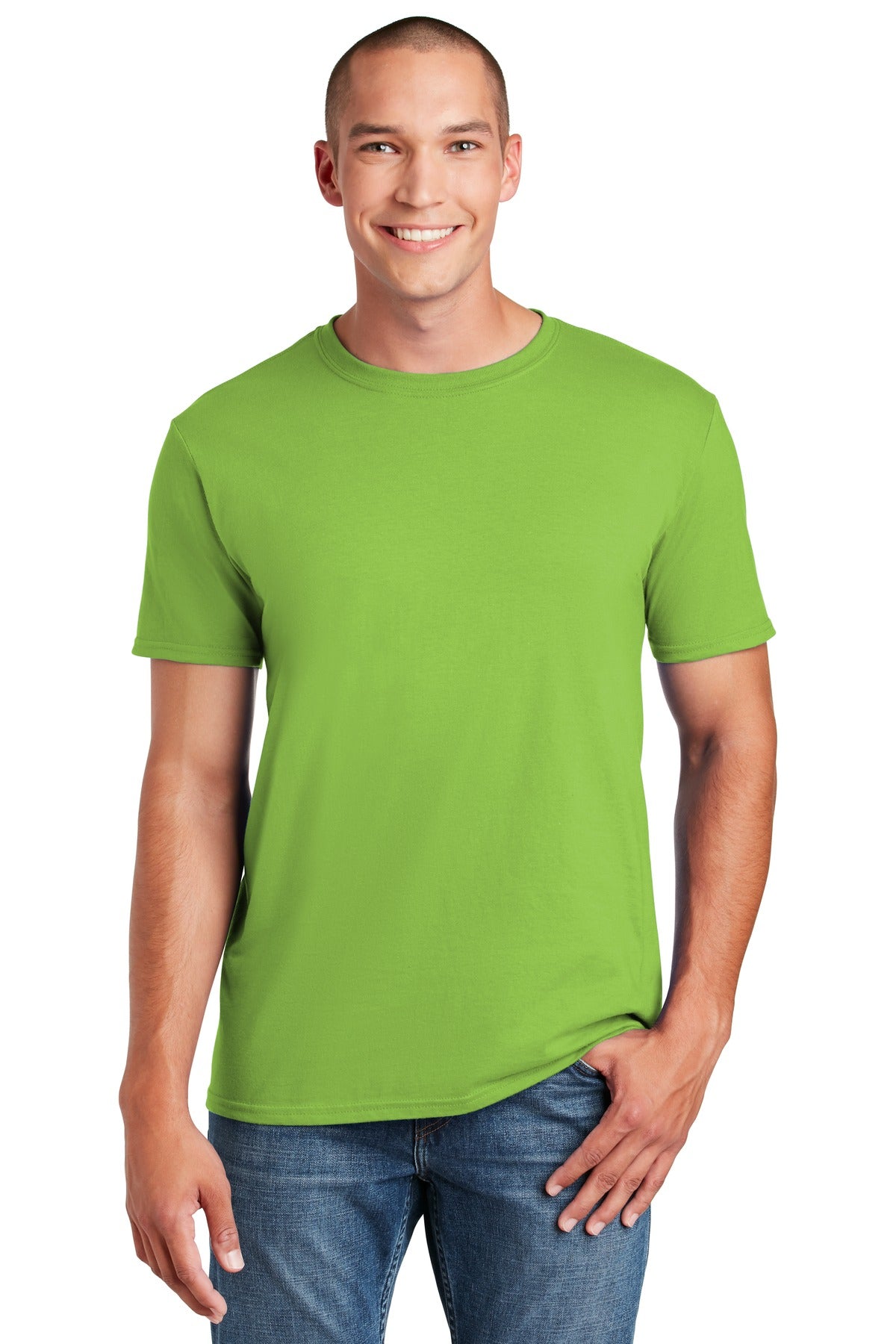 Gildan Softstyle T-Shirt 64000 front model image.