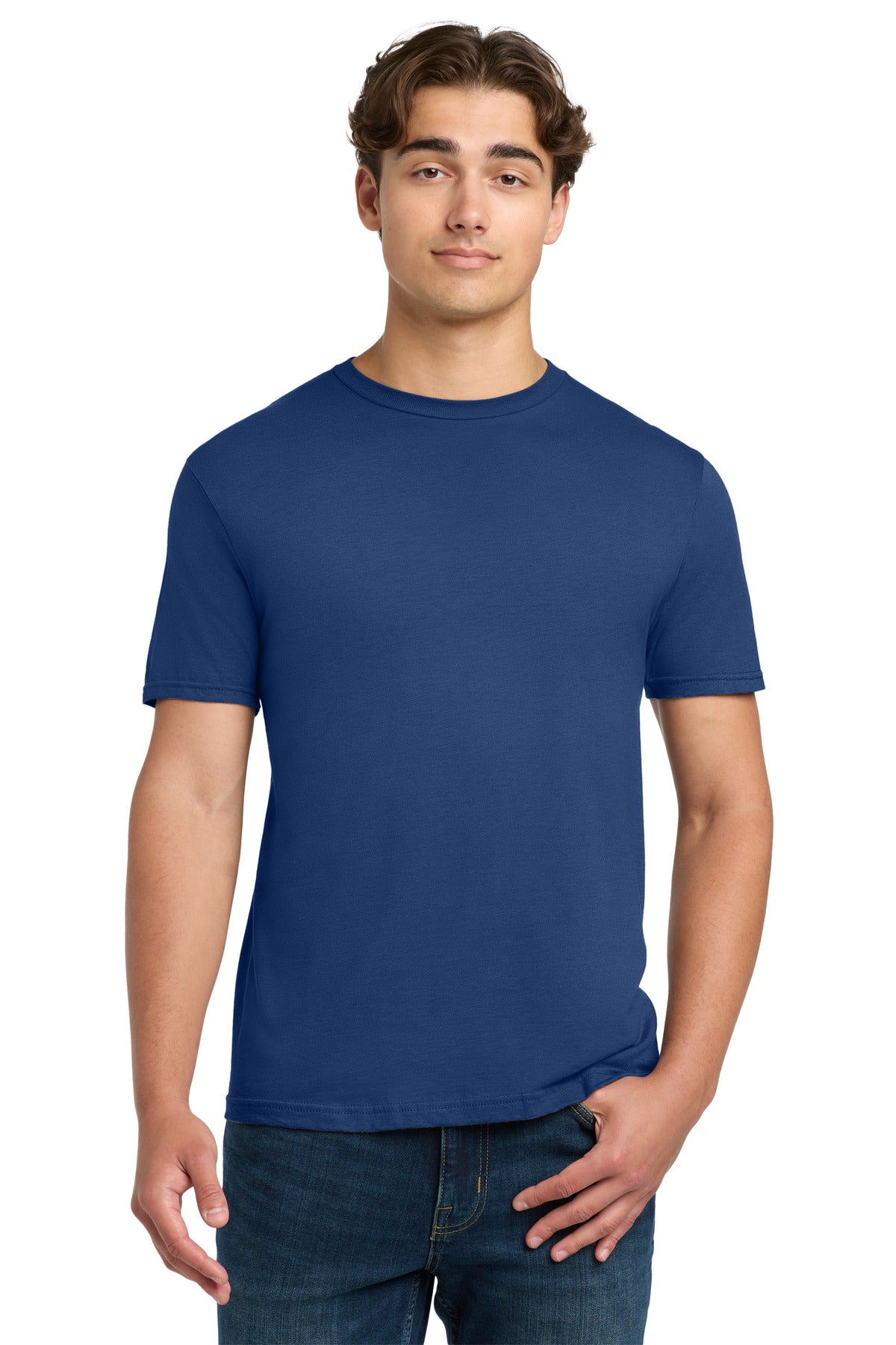 Gildan Softstyle T-Shirt 64000 front model image.