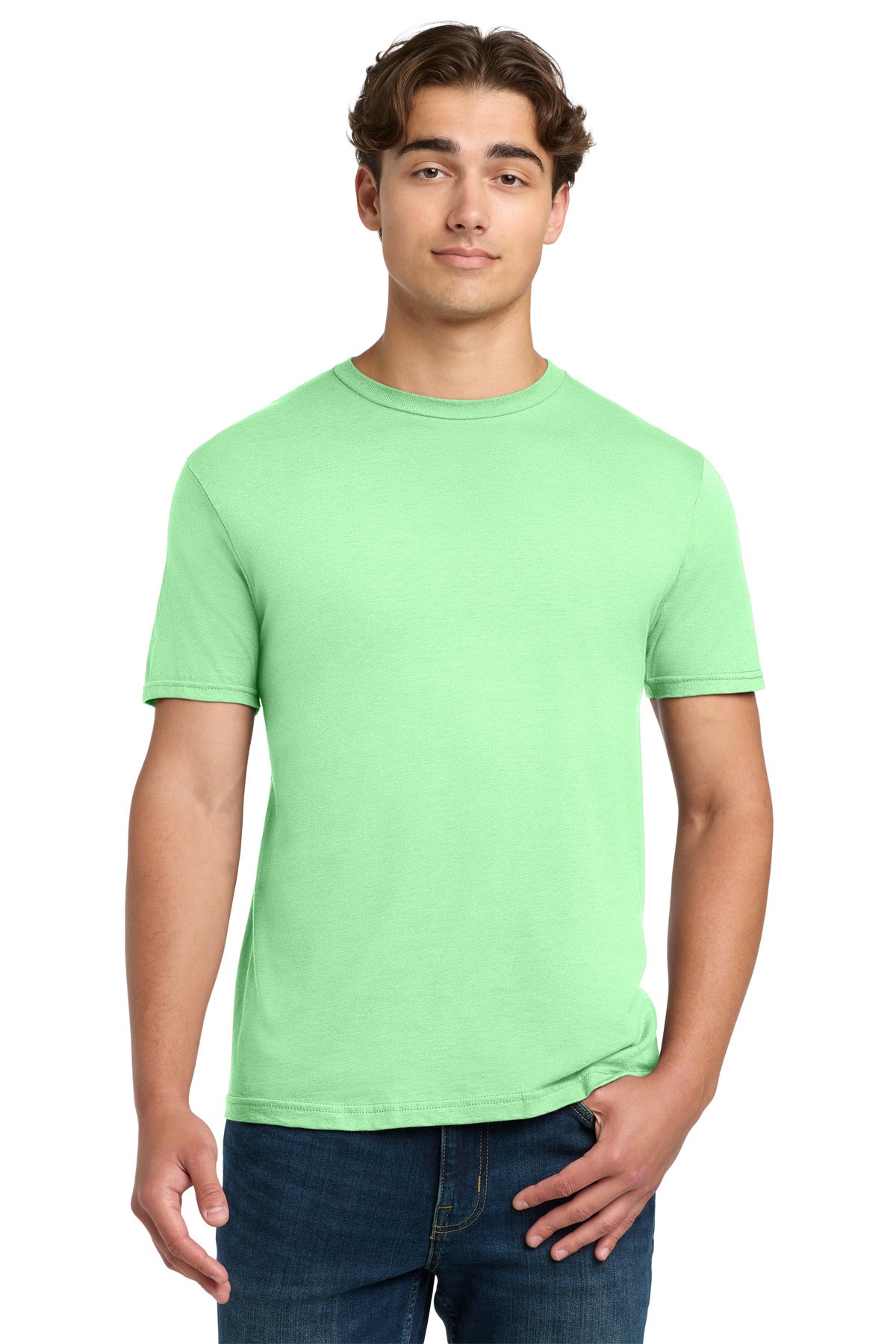 Gildan Softstyle T-Shirt 64000 front model image.