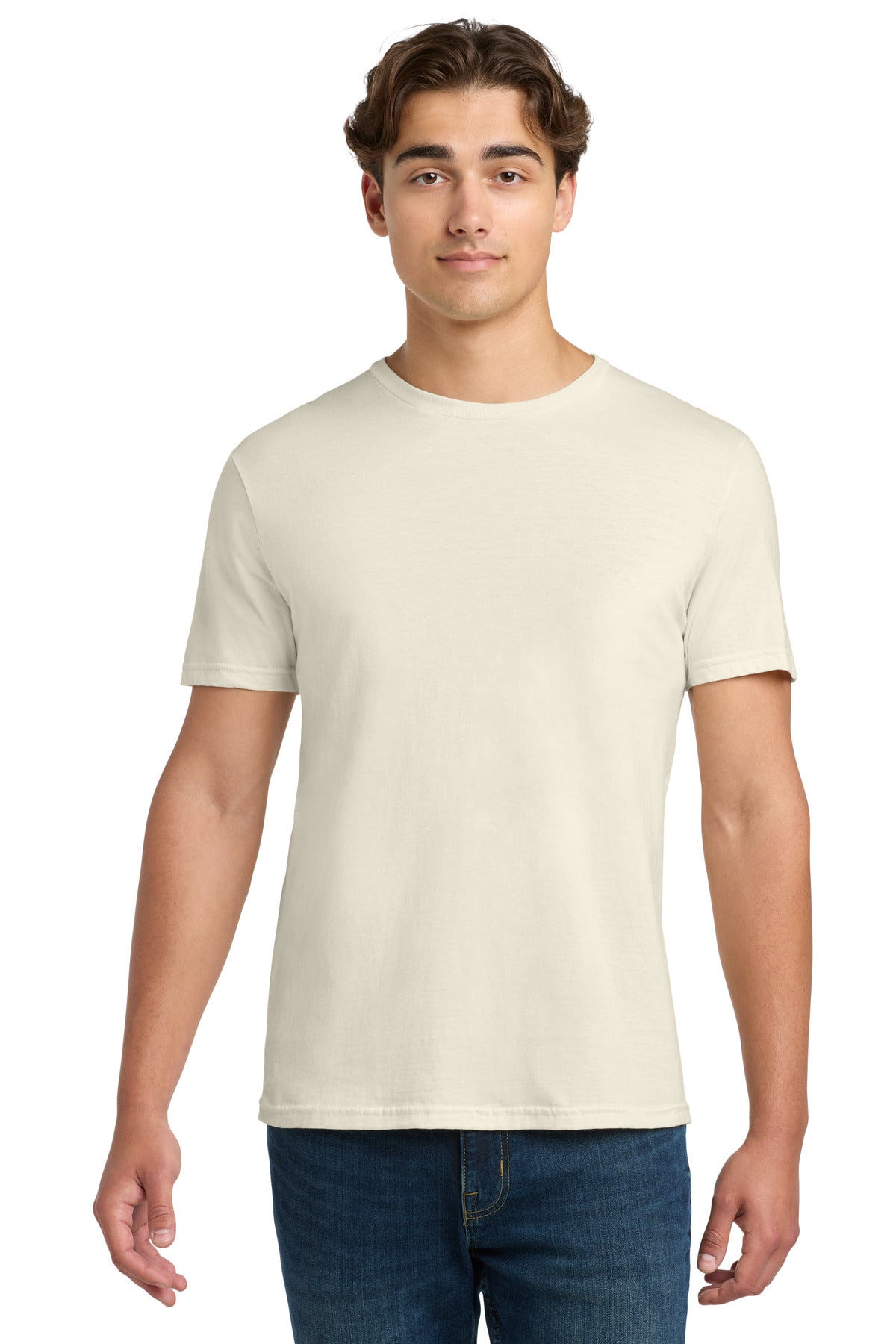 Gildan Softstyle T-Shirt 64000 front model image.