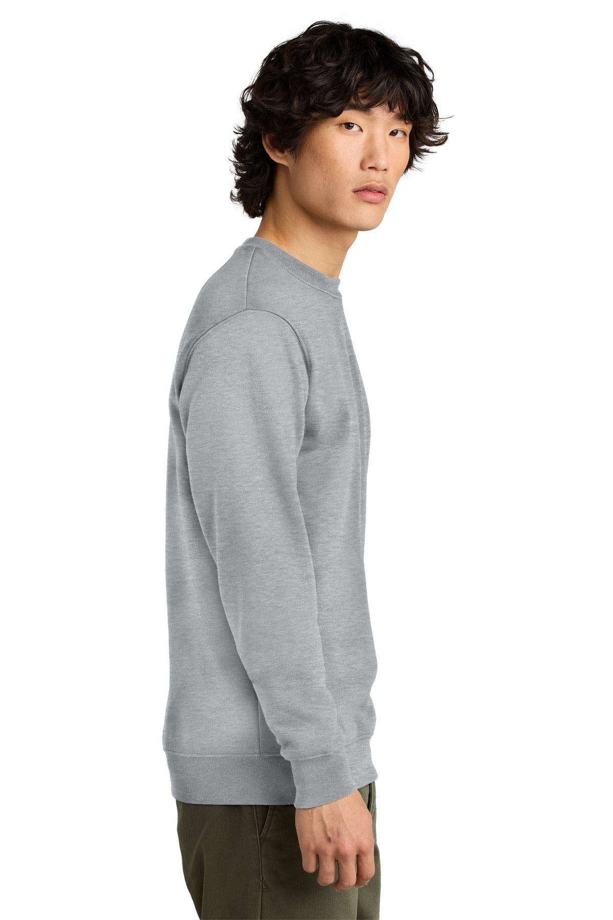 District VITFleece Crew DT6104 side model image.